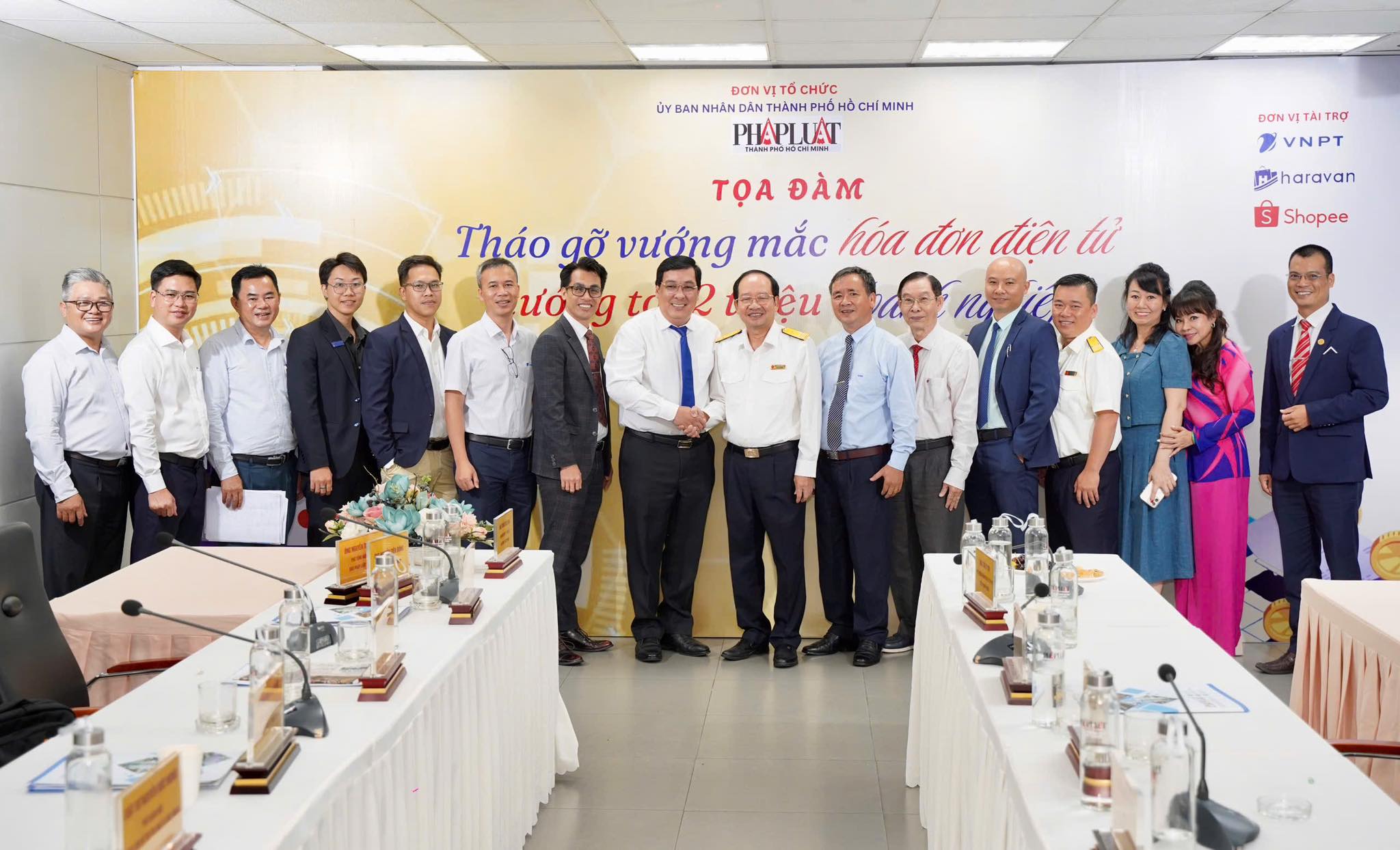 Trọng Tín tham gia Tọa đàm Tháo gỡ vướng mắc hóa đơn điện tử, hướng tới 2 triệu doanh nghiệp do Báo Pháp luật Thành phố Hồ Chí Minh (PLO) tổ chức sáng 20-8
